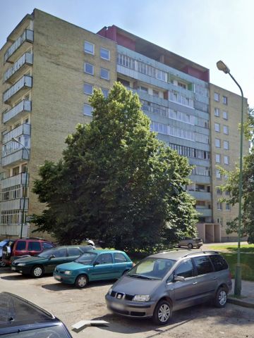 Namas 27 m2 Klaipėda, Debreceno g.
